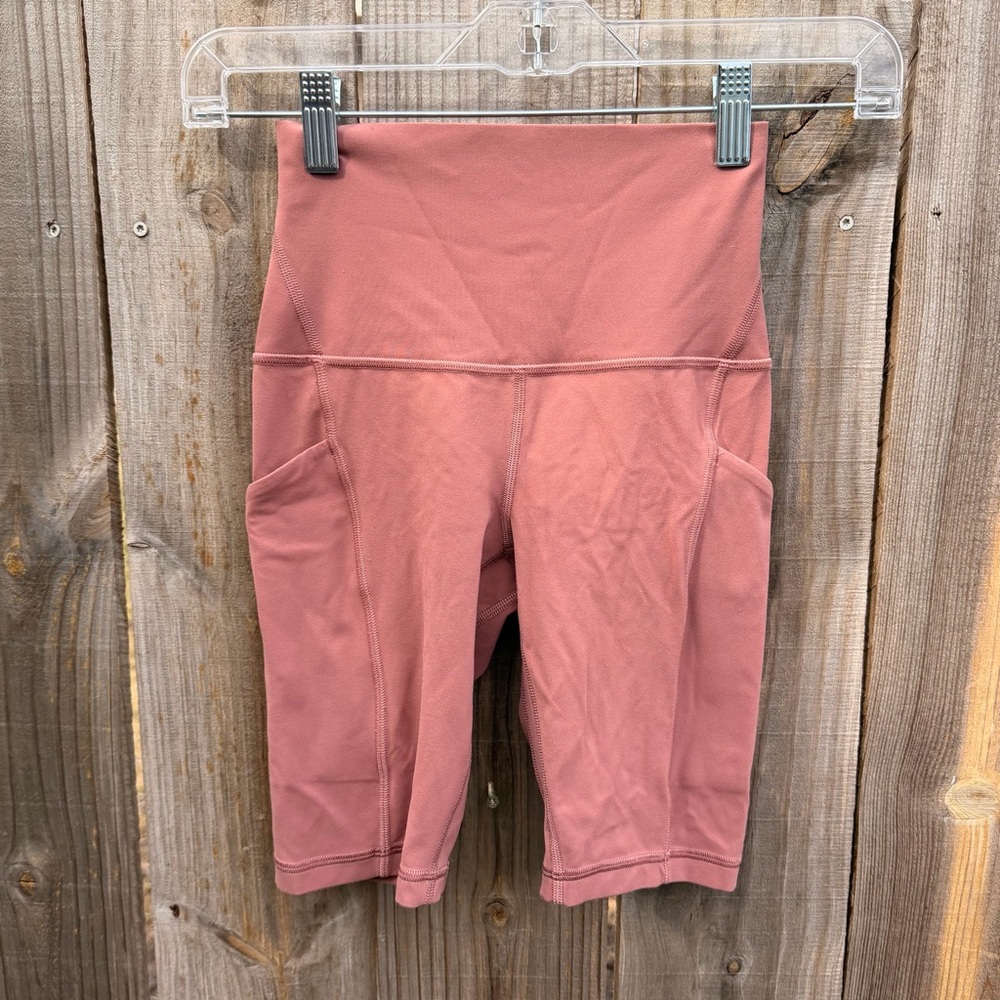 lululemon athletica Dusty Rose Bike Shorts Size 2